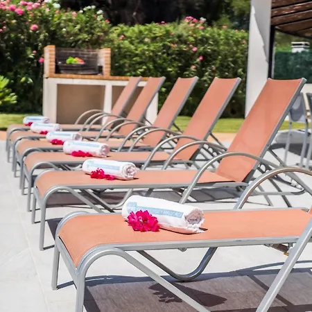 Ideal Mallorca - Casa Encinar 度假居 *