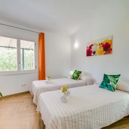 Ideal Mallorca - Casa Encinar 度假居 *